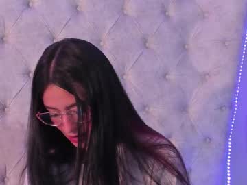 Dafne_Bss Chaturbate stream image from December 19, 2025