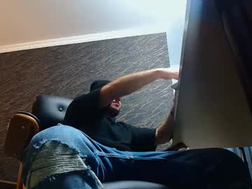 Joshknights Chaturbate stream image from December 19, 2025
