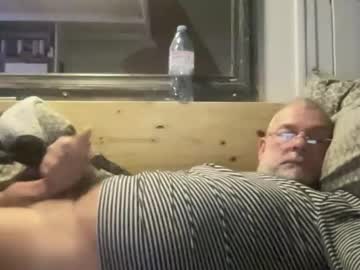 Crapaud75018 Chaturbate stream image from December 19, 2025
