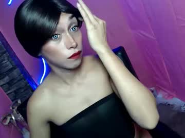 Queenfoxylady Chaturbate stream image from December 19, 2025