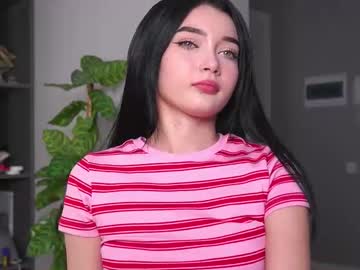 Bombaleila Chaturbate stream image from December 19, 2025