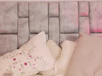 Daninianderson Chaturbate stream image from December 19, 2025