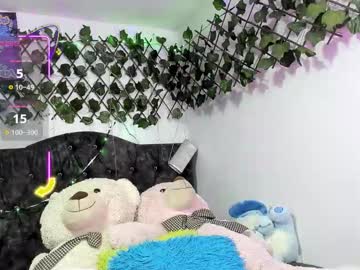 Paulinaswan_ Chaturbate stream image from December 19, 2025
