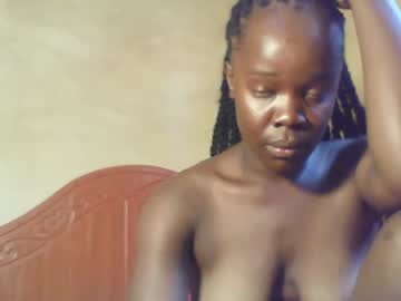 Shenahn Chaturbate stream image from December 19, 2025