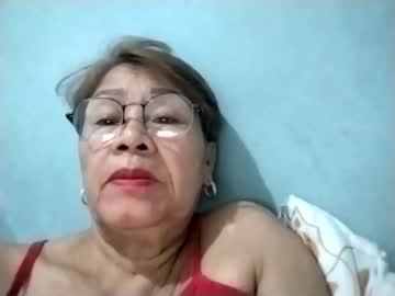 Lolamommie Chaturbate stream image from December 19, 2025