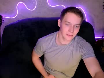 Playoliver Chaturbate stream image from December 19, 2025