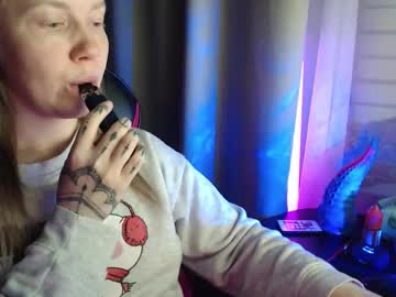 Molly_Royse Chaturbate stream image from December 19, 2025