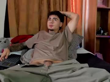 Jamesdekker Chaturbate stream image from December 19, 2025