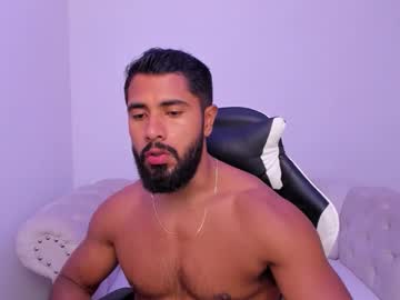 Santiago_Huntt Chaturbate stream image from December 19, 2025