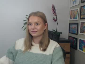 Mysteryericax Chaturbate stream image from December 19, 2025