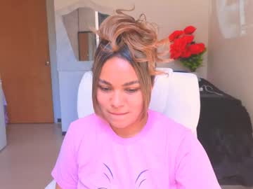 Diosadeluniverso_ Chaturbate stream image from December 19, 2025