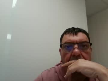 Leyo1305 Chaturbate stream image from December 19, 2025