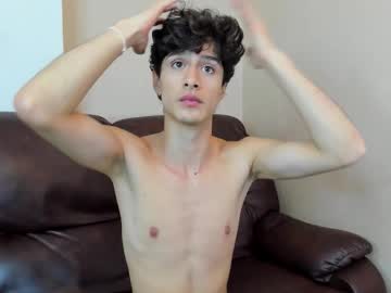 Xam_Collen Chaturbate stream image from December 19, 2025