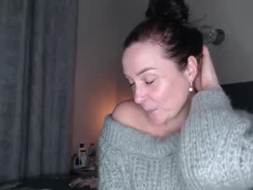 Anjutka08 Chaturbate stream image from December 19, 2025
