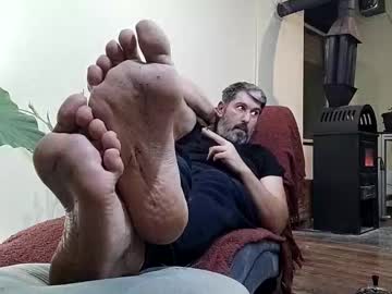 Lucifergotharder Chaturbate stream image from December 19, 2025