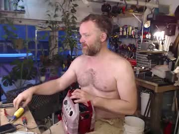 Seattlemanwhore Chaturbate stream image from December 19, 2025