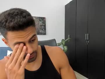 Thiago_Driussi Chaturbate stream image from December 19, 2025