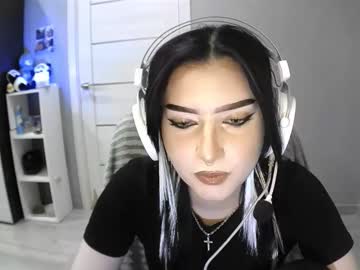 Millicentflorendo Chaturbate stream image from December 19, 2025