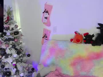 Sarahminage_ Chaturbate stream image from December 19, 2025