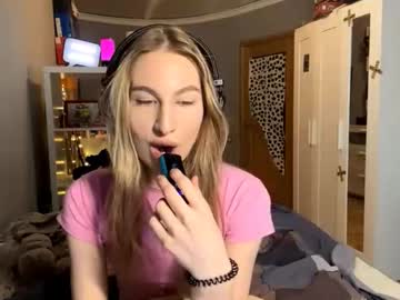 Goldavanhise Chaturbate stream image from December 19, 2025
