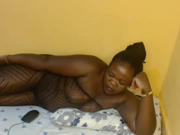 Sexy_Mummy25 Chaturbate stream image from December 19, 2025