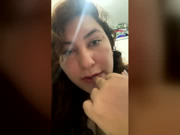 Catalinamarpi45 Chaturbate stream image from December 19, 2025
