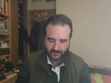 Curiosillo1983 Chaturbate stream image from December 19, 2025