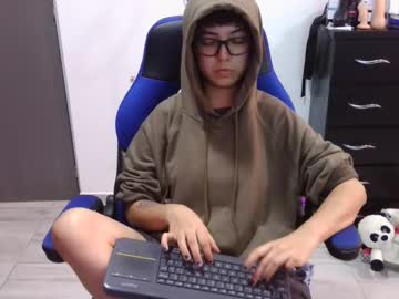 Thomascooper_Cams Chaturbate stream image from December 19, 2025