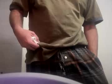 Funsuckngetfucked Chaturbate stream image from December 19, 2025