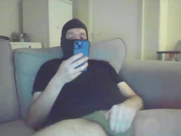 Ben021988 Chaturbate stream image from December 19, 2025