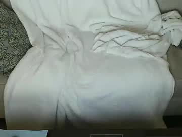 87438 Chaturbate stream image from December 19, 2025