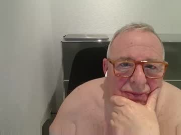 Martin_1947 Chaturbate stream image from December 19, 2025