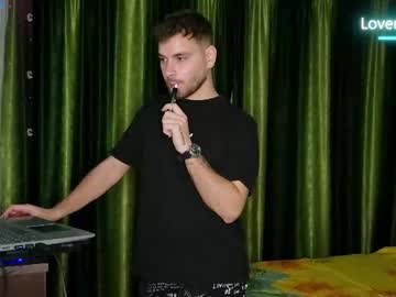 Ronny_Rian Chaturbate stream image from December 19, 2025