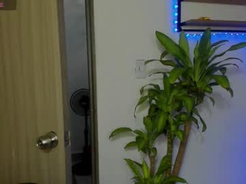 Zoe_Maddison19 Chaturbate stream image from December 19, 2025