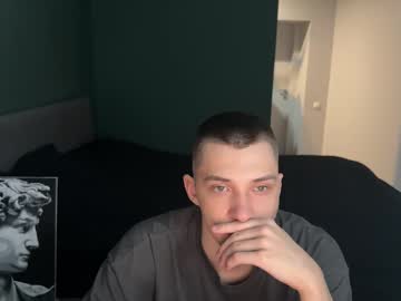 Cronck52 Chaturbate stream image from December 19, 2025