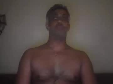 Juanelromano474560 Chaturbate stream image from December 20, 2025