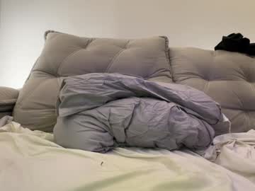Mettew22cm Chaturbate stream image from December 20, 2025