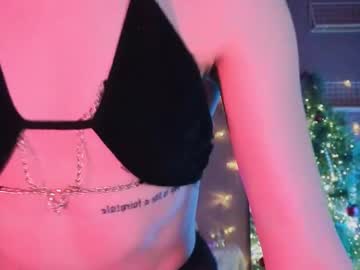 Sandraboyl Chaturbate stream image from December 20, 2025