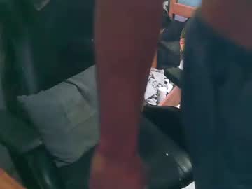 Alexjunr Chaturbate stream image from December 20, 2025