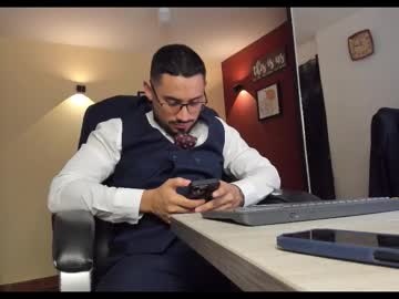Fuckerwate Chaturbate stream image from December 20, 2025