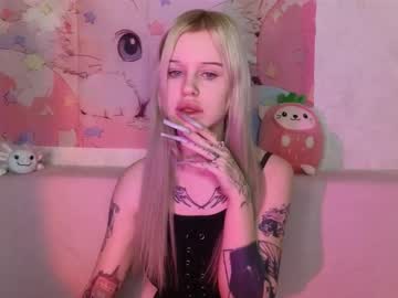 Honeygold__ Chaturbate stream image from December 20, 2025