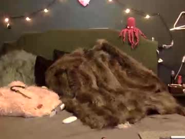 Wooferpig Chaturbate stream image from December 20, 2025