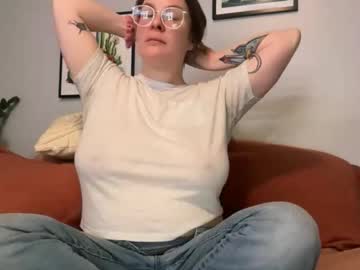 Angelaray13654 Chaturbate stream image from December 20, 2025