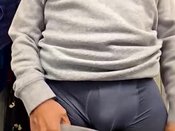 Filmynutz12 Chaturbate stream image from December 20, 2025