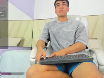 Hotboy21_ Chaturbate stream image from December 20, 2025