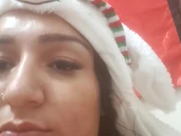 Karenroomm Chaturbate stream image from December 20, 2025