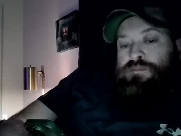 Chris_33ss Chaturbate stream image from December 20, 2025