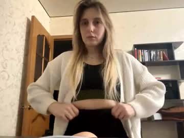 Alethapalmerino Chaturbate stream image from December 20, 2025