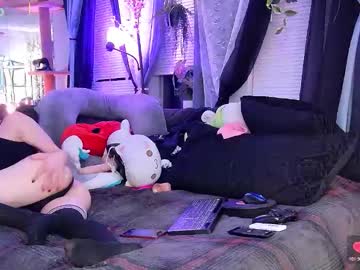 Kirisaidso Chaturbate stream image from December 20, 2025