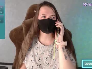 M00n8kiki Chaturbate stream image from December 20, 2025